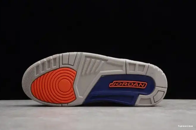 HYPE Air Rivals' 3 'Knicks Retro Jordan 136064-148 0524
